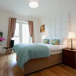 Jameson Court Hotel apartamentowy