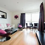 Jameson Court Hotel apartamentowy
