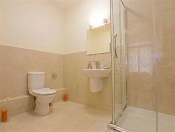 Jameson Court Hotel apartamentowy 4*