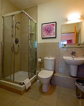 Jameson Court Hotel apartamentowy Galway