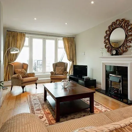 Hotel apartamentowy Jameson Court Galway