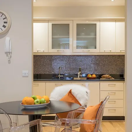 Jameson Court Hotel apartamentowy Galway