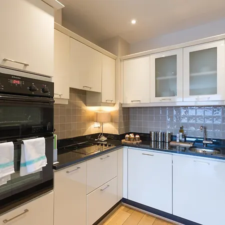 Jameson Court 4* Galway