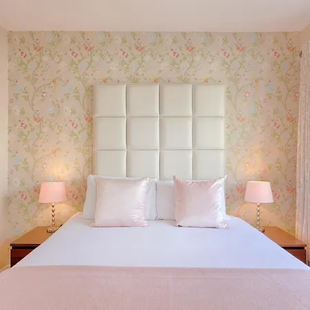 Hotel apartamentowy Jameson Court