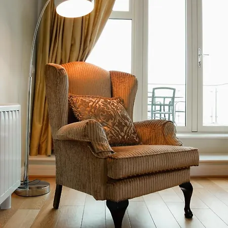 Jameson Court Hotel apartamentowy 4*