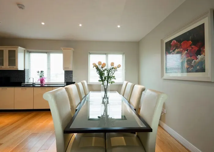 Апарт-отель Jameson Court Голуэй