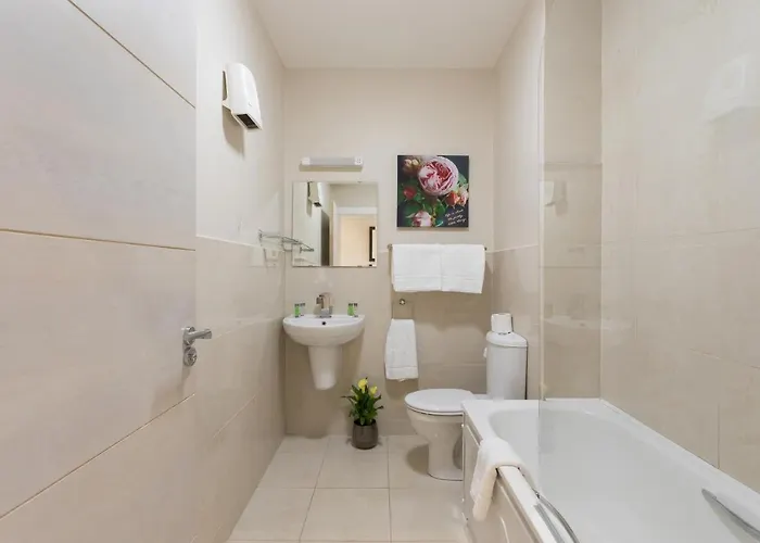 Апарт-отель Jameson Court Голуэй