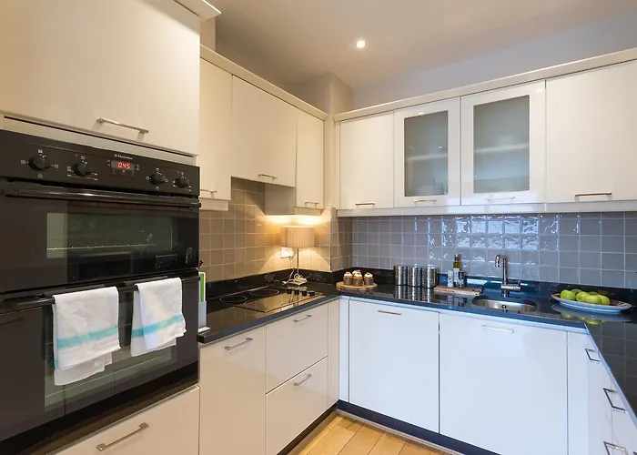 Jameson Court 4* Galway